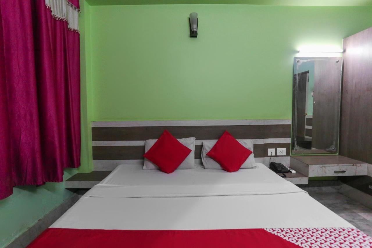 Oyo 60609 Hotel Tanushree Rampurhat Zewnętrze zdjęcie