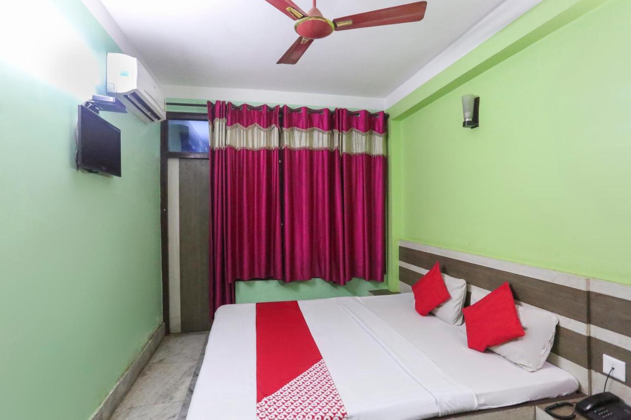 Oyo 60609 Hotel Tanushree Rampurhat Zewnętrze zdjęcie