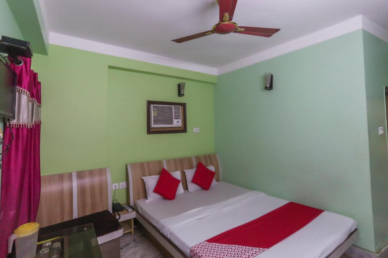 Oyo 60609 Hotel Tanushree Rampurhat Zewnętrze zdjęcie